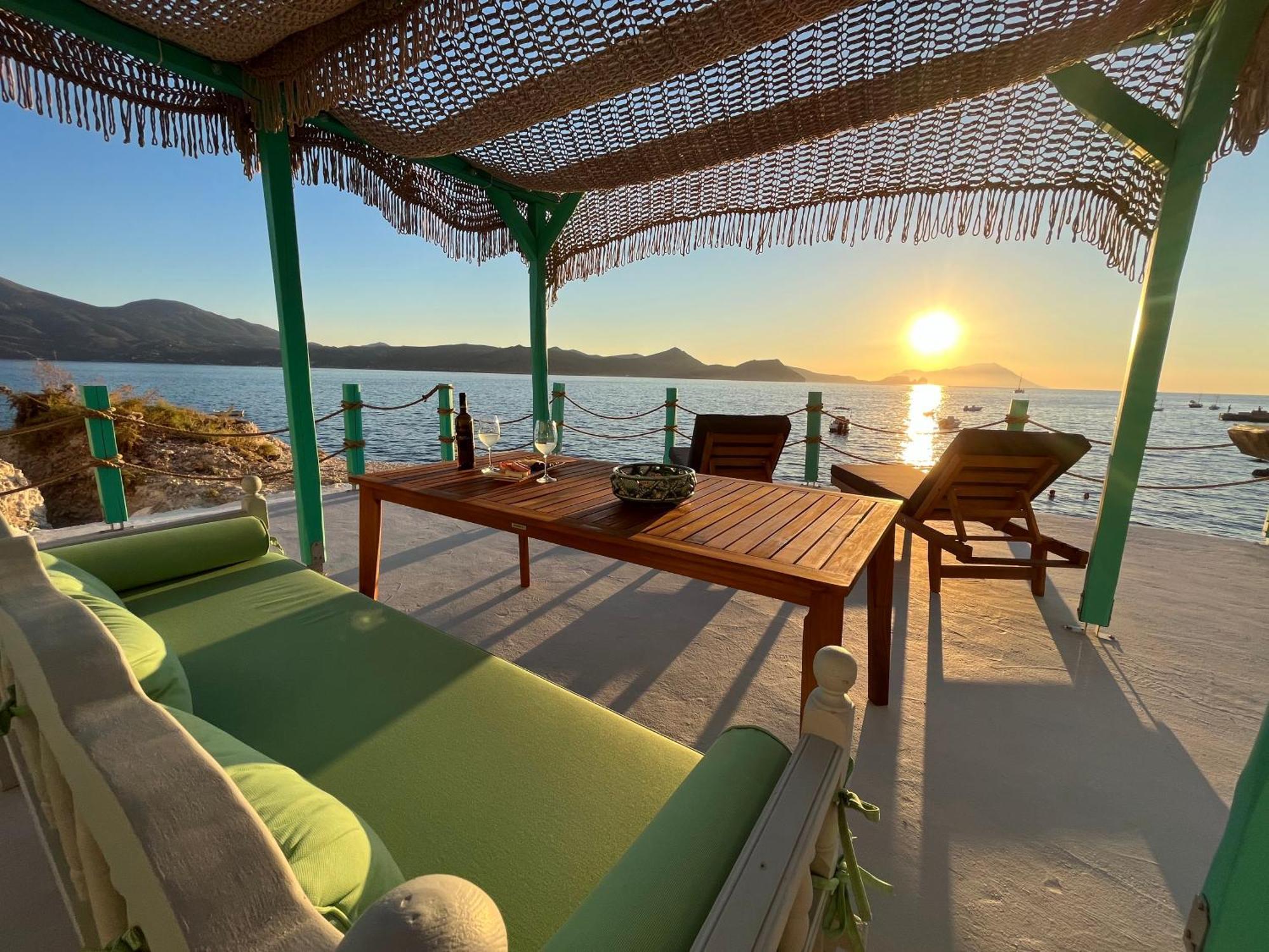 Villa White Coral Klima  Exterior foto